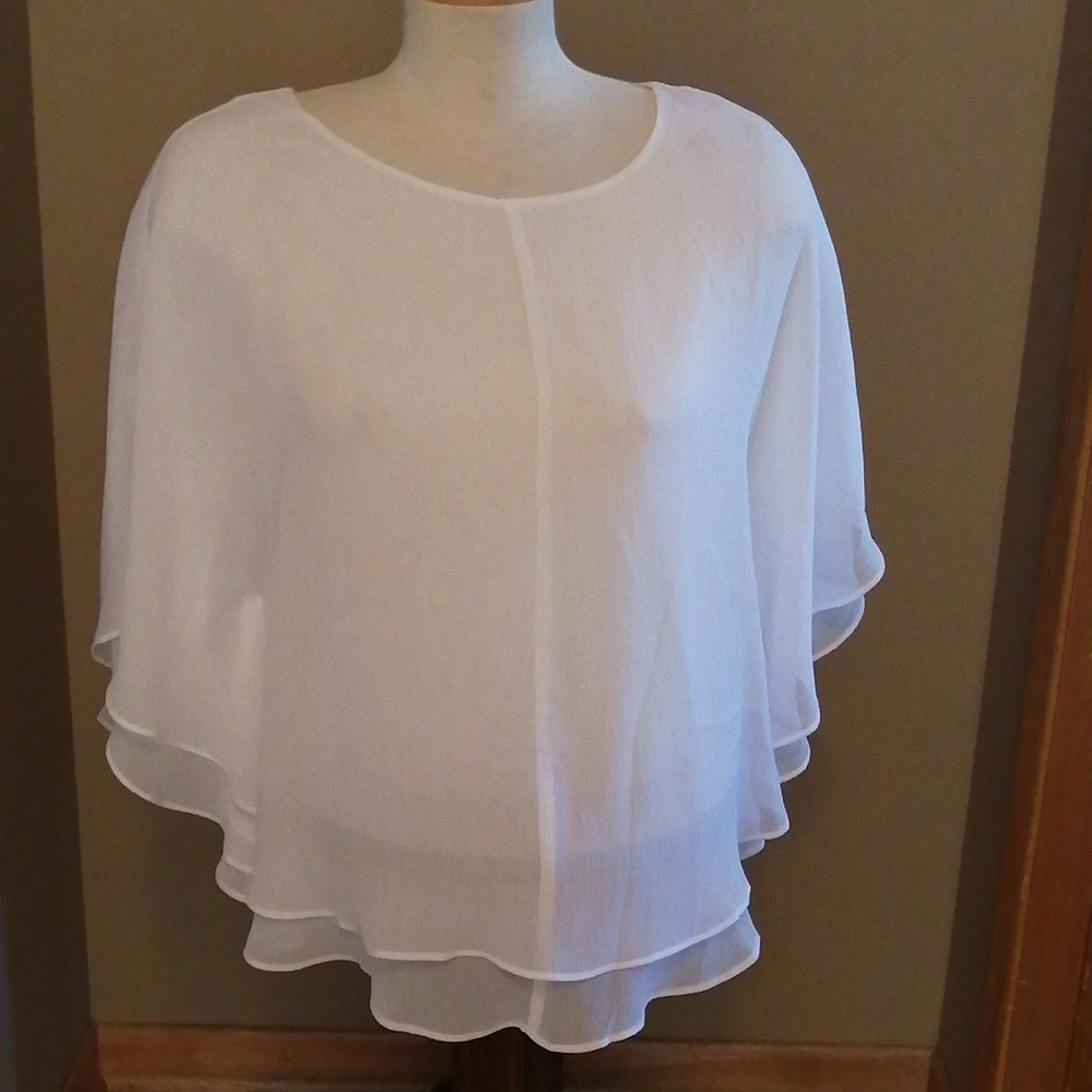 NWT,Sioni ,Boho style,2 layer,bat sleeve top, Size small
